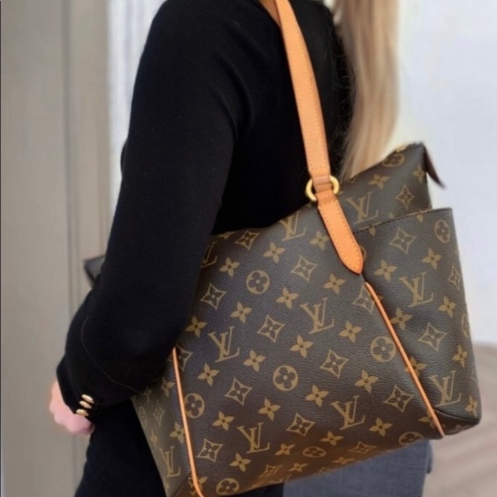 Preloved totally Mm Louis Vuitton
